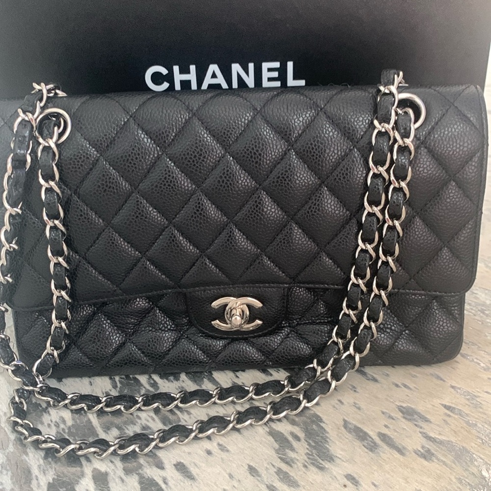 Authentic Chanel Classic Double Flap Bag Quilted Caviar Medium